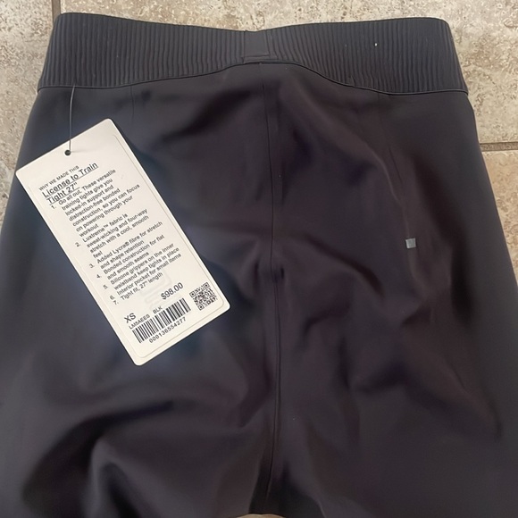 Lululemon license to train right 27", SIZE XS, NWT - Picture 5 of 9